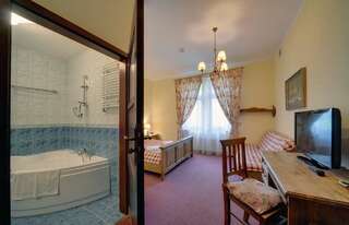 Отель Hotel Magnes Шклярска-Поремба Семейный номер с ванной-2